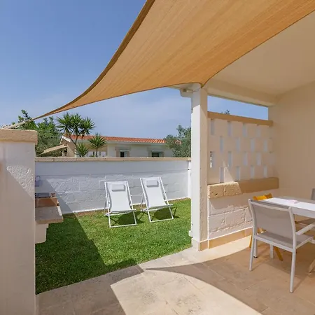 Case Vacanza Gli Oleandri Holiday home *