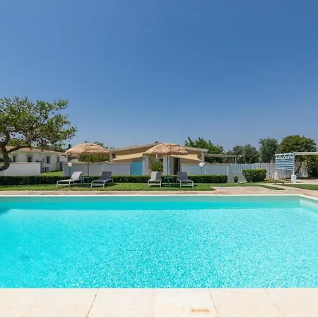 Case Vacanza Gli Oleandri Holiday home *